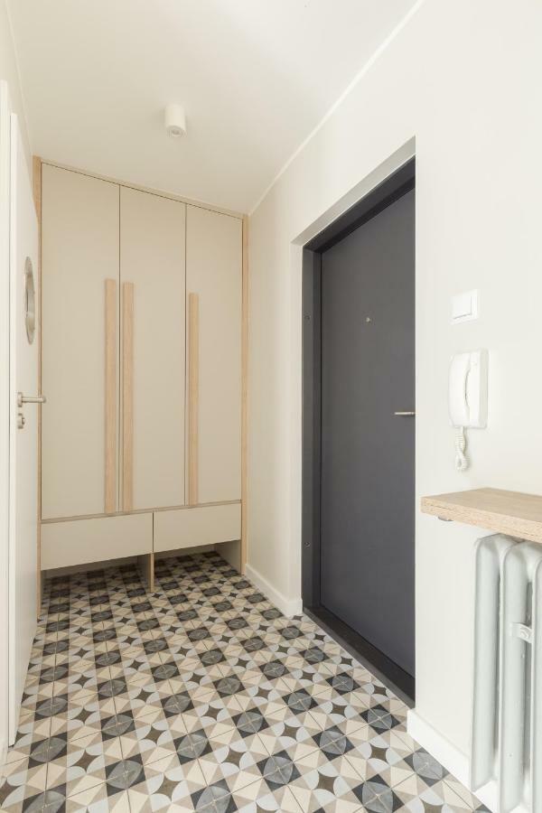 Apartament Downtown Apartment Gdynia Exterior foto