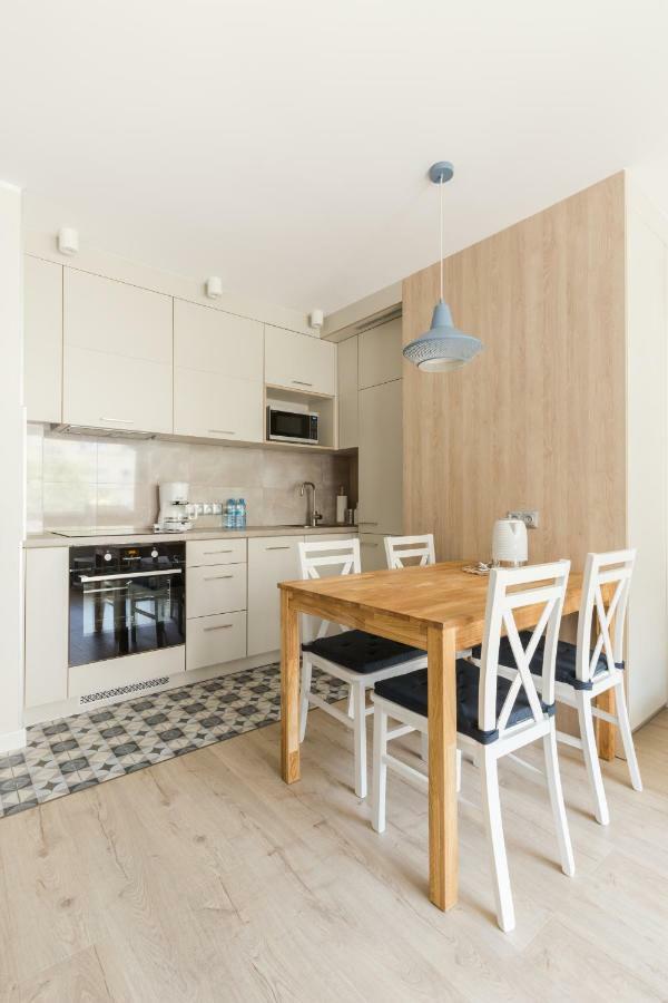 Apartament Downtown Apartment Gdynia Exterior foto